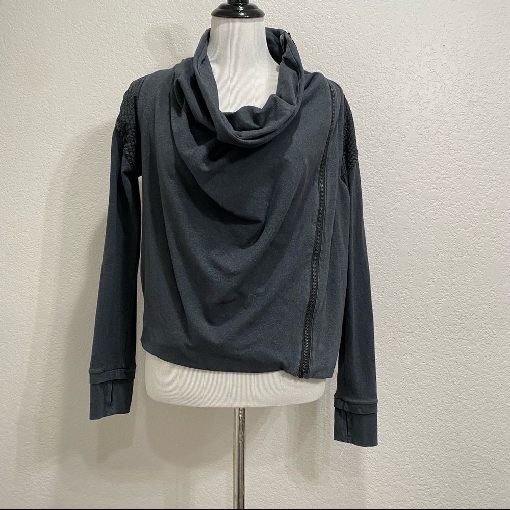 Lululemon Sway Jacket Gray Size 8